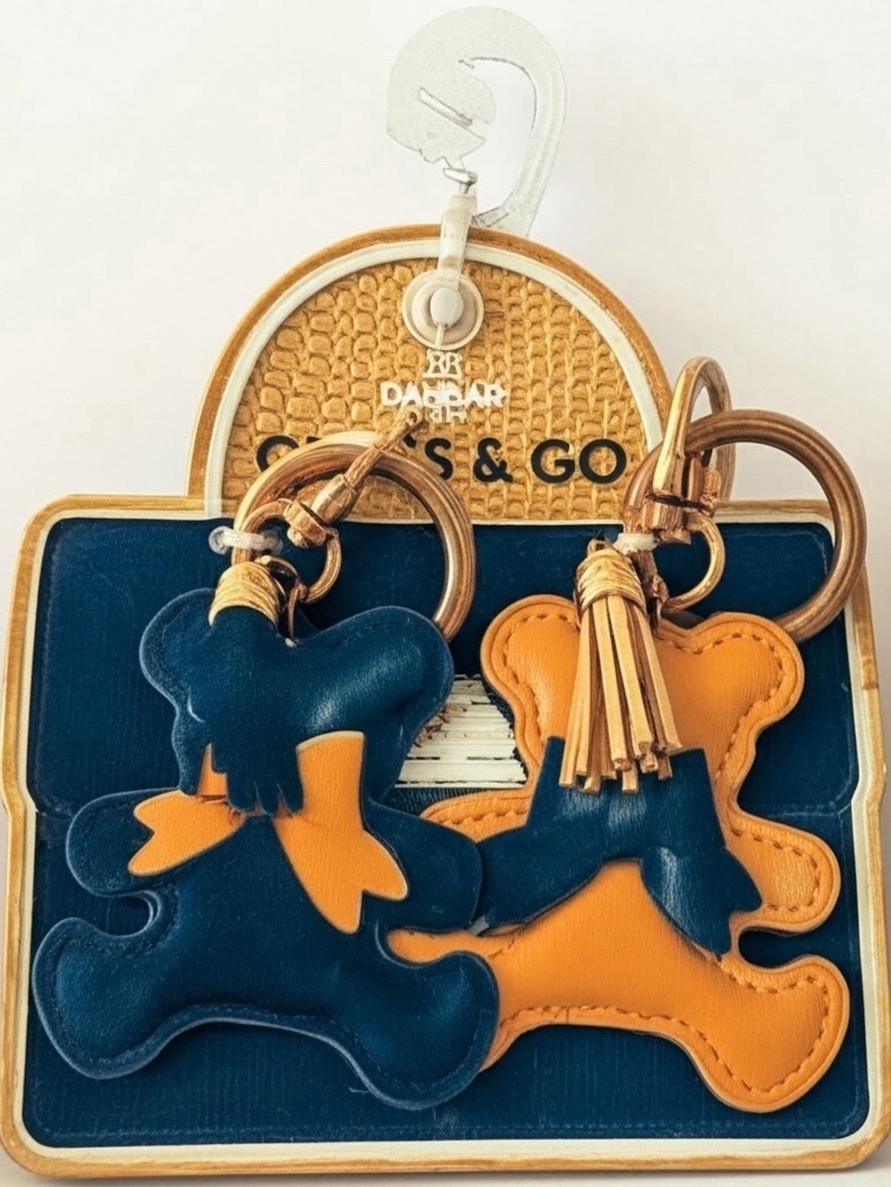 Kids/Adults BEARS Black/Tan Bear-Shaped Keychain or backpacks accessories 💗